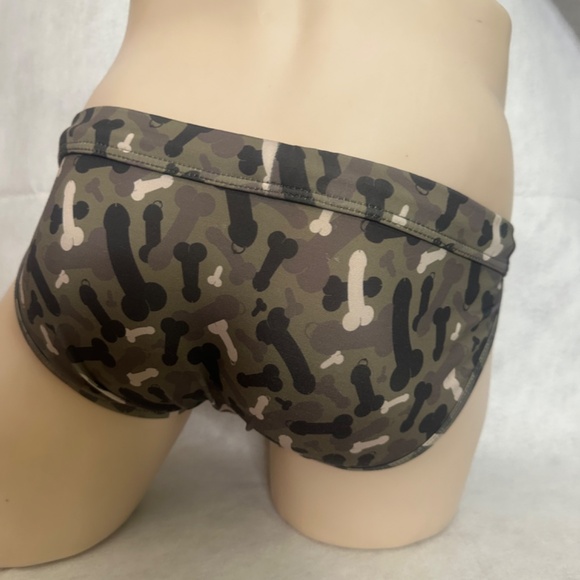 Addicted Pack Up Lowrise Swimsuit Medium 30-32 runs small Gently worn - Picture 3 of 7